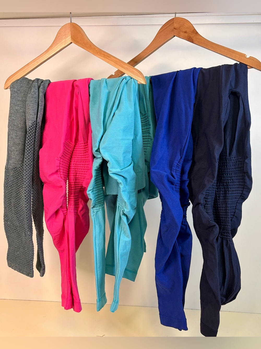 Zenana Outfitters Leggings l/xl -navy, Pink, Teal, teal, Blue & Gray (joylab lg) - Picture 2 of 9